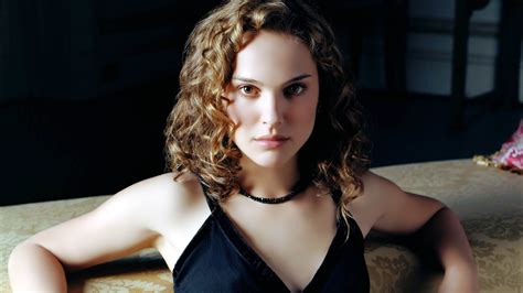 natalie portman nude|Natalie Portman Nude And Fappening (105 Photos)